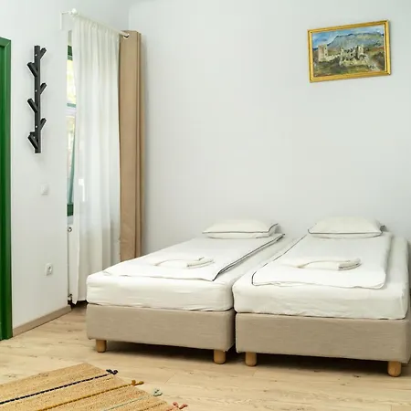 Casa Botár Bed and breakfast